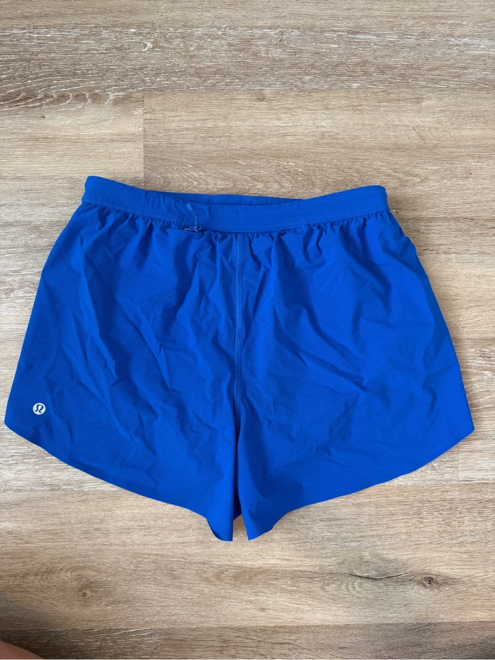 LULULEMON Women’s mile maker run crew classic woven high-rise shorts 3” SMALL - Picture 4 of 12